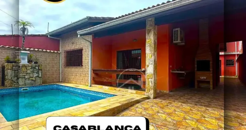 Ótimo imóvel bem localizado com piscina na cidade de peruíbe.