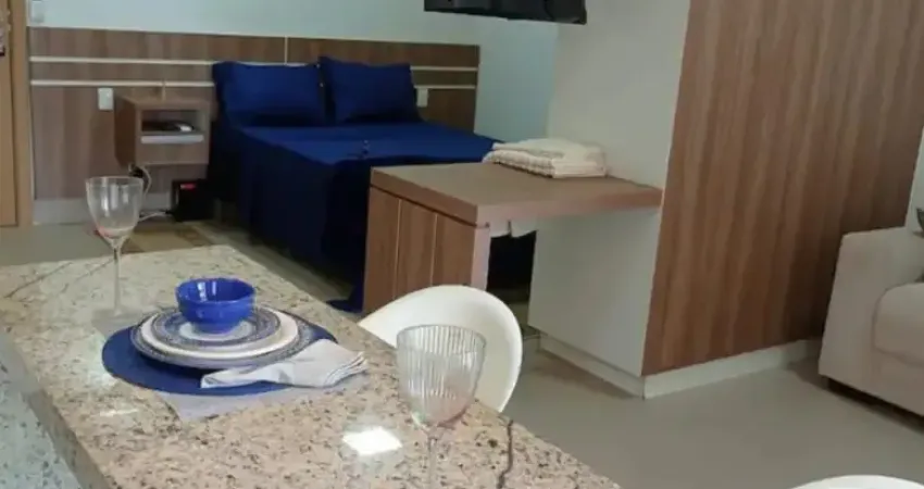 Studio a poucos passos do praia clube com marcenaria completa