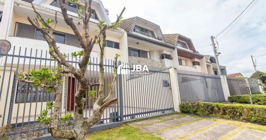 Casa com 3 quartos para alugar na Rua Barão de Monte Alegre, 25, Jardim das Américas, Curitiba