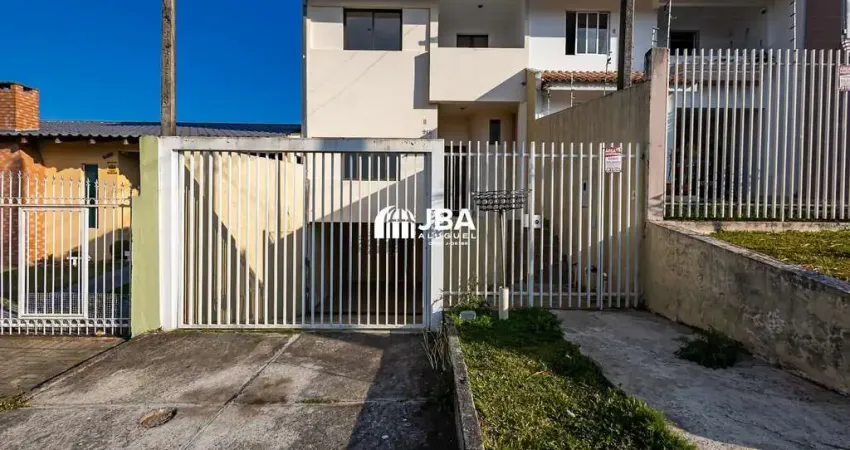 Casa com 3 quartos para alugar na Rua Humberto Geronasso, 918, Boa Vista, Curitiba