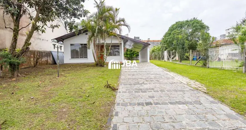 Casa com 3 quartos para alugar na Rua Vereador Antônio dos Reis Cavalheiro, 442, Cabral, Curitiba