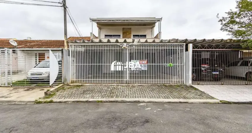 Excelente sobrado em rua tranquila e sem saída no bairro alto