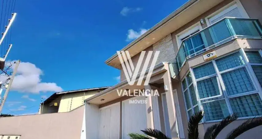 Sobrado com 4 dormitórios à venda, 288 m² por R$ 1.850.000,00 - Portão - Curitiba/PR