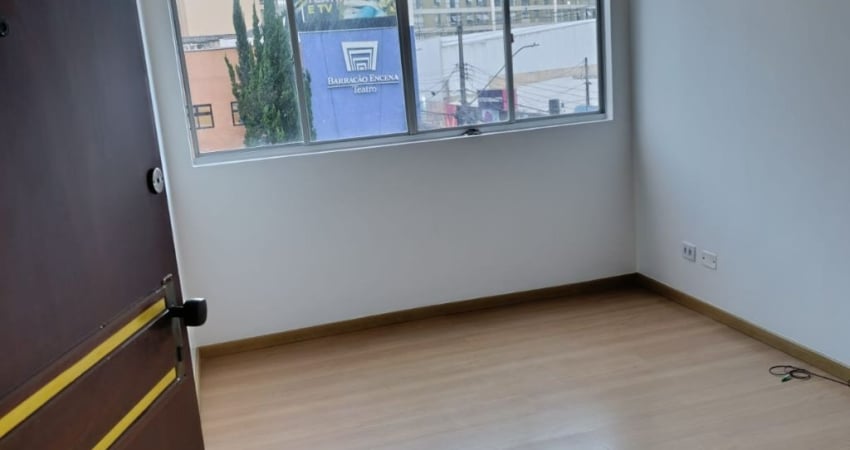 Ed. Leopoldina | 1 Dorm | Semi-Mobiliado | 37m² priv | Centro - Curitiba/PR