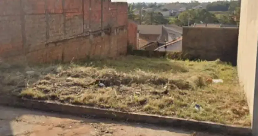 Terreno 10x25, já desmembrado e com projeto pronto para construir!