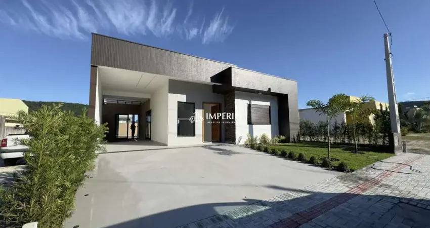 Casa em condomínio fechado com 3 quartos à venda na Rua Abacate, sem numero, Sertãozinho, Bombinhas