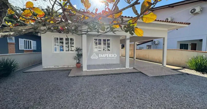 Casa com 3 quartos à venda na Rua Aracuã, 330, Bombas, Bombinhas