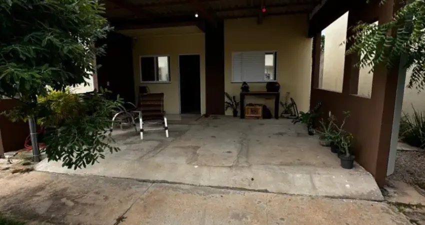 Linda casa disponível para venda condomínio ilhas canárias