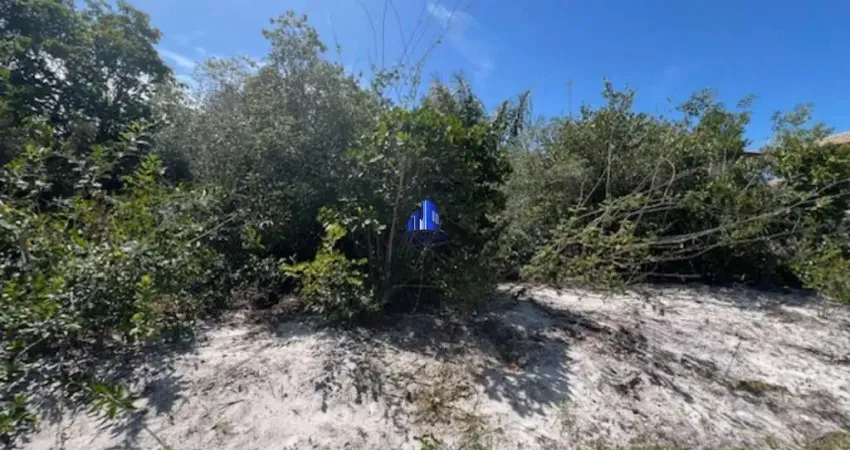 Terreno à venda condomínio praia bella, praia do forte r$ 1.000.000,00 terreno plano, 600 m²,  a apenas 700 metros da praia, clube completo!