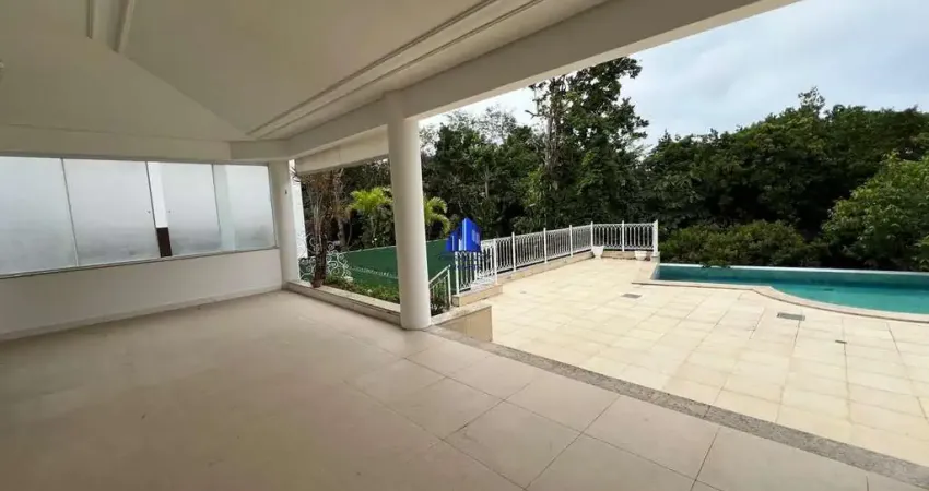 Casa à venda em alphaville i salvador r$ 3.800.000,00 portaria itaparica, 4 suítes, elevador, piscina, espaço gourmet, garagem para 6 carros