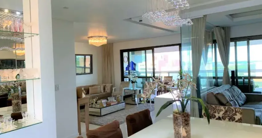 Apartamento à venda le parc 166,00 m², r$ 2.470.000,00, vista mar, 4 quartos sendo 3 suítes, 3 garagens, gabinete, decorado, armários, dependência!