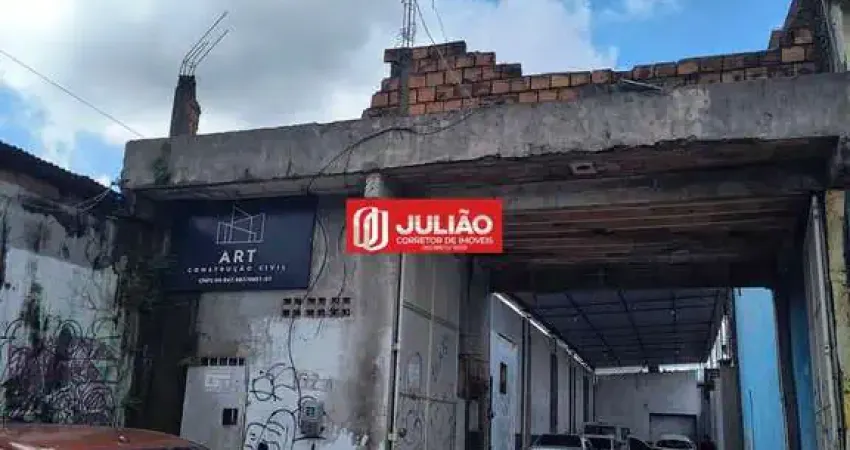 Galpão  de 375 metros quadrados na rodovia transcoqueiro, ananindeua/pa.