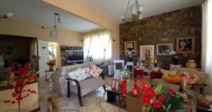 Casa para venda em juiz de fora, joquei clube, 4 dormitórios, 1 suíte, 3 banheiros, 2 vagas