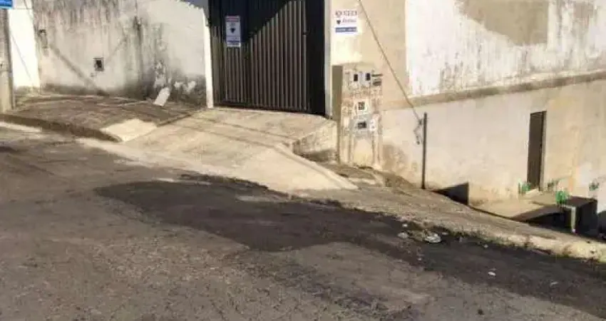 Casa para venda em juiz de fora, ipiranga, 3 dormitórios, 1 suíte, 1 banheiro, 2 vagas