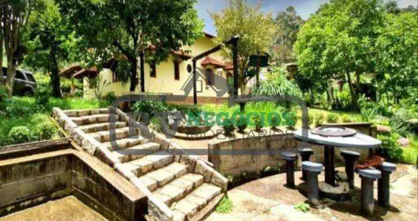 Granja para venda em itamonte, estaca, 3 dormitórios, 1 suíte, 2 banheiros, 2 vagas