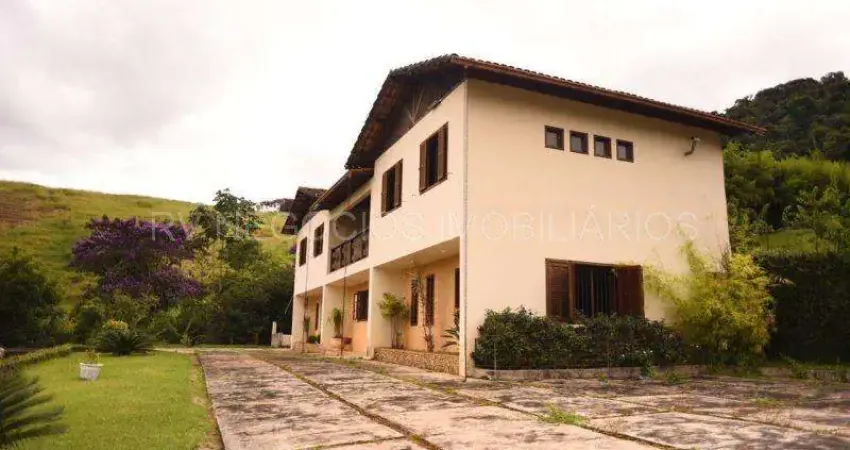 Granja para venda em juiz de fora, bandeirantes, 5 dormitórios, 1 suíte, 4 banheiros, 5 vagas