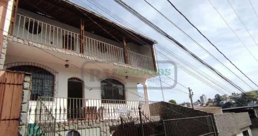 Casa para venda em juiz de fora, santa luzia, 3 dormitórios, 1 suíte, 2 banheiros, 8 vagas