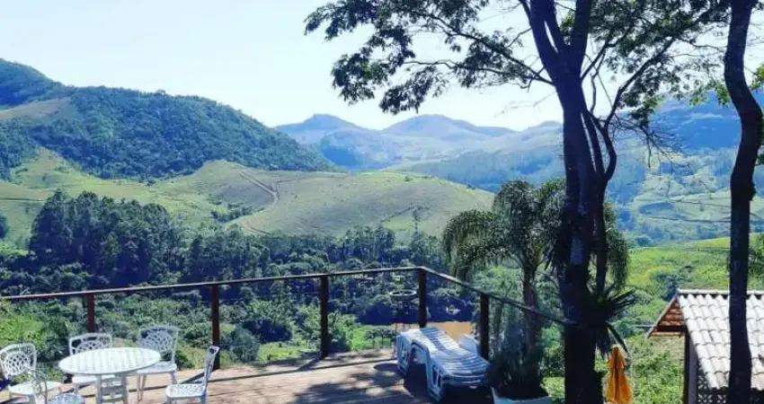 Granja para venda em juiz de fora, parque das bromélias, 2 dormitórios, 1 suíte, 3 banheiros, 4 vagas