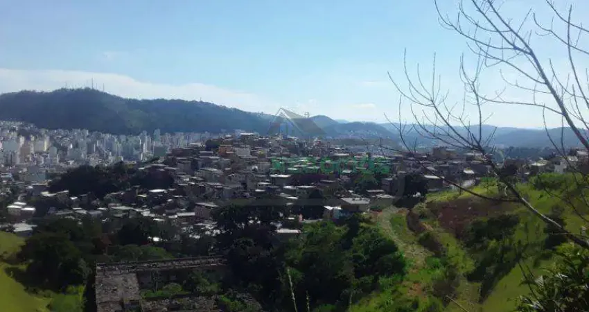 Terreno à venda no Granbery, Juiz de Fora 