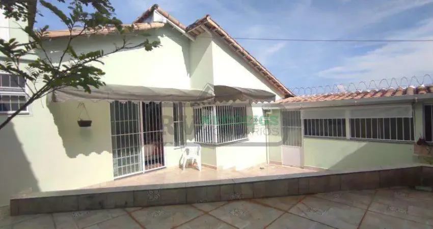 Casa para venda em juiz de fora, são pedro, 2 dormitórios, 1 suíte, 2 banheiros, 2 vagas
