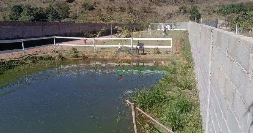 Casa para venda em juiz de fora, igrejinha, 3 dormitórios, 1 suíte, 2 banheiros