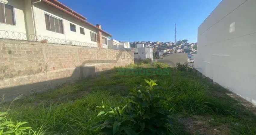 Terreno à venda no Lourdes, Juiz de Fora 