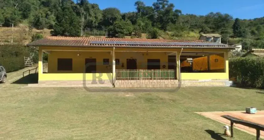 Granja para venda em juiz de fora, paula lima, 4 dormitórios, 1 suíte, 3 banheiros