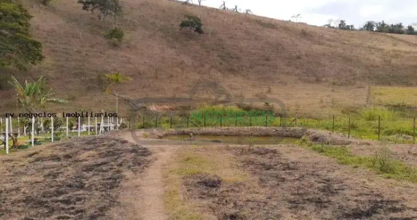 Terreno à venda no Caeté, Juiz de Fora