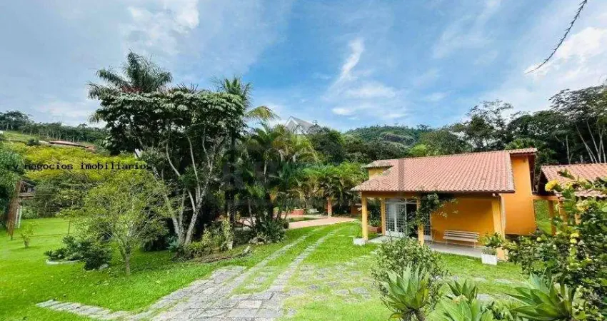 Granja para venda em juiz de fora, salvaterra, 4 dormitórios, 4 suítes, 2 banheiros, 4 vagas