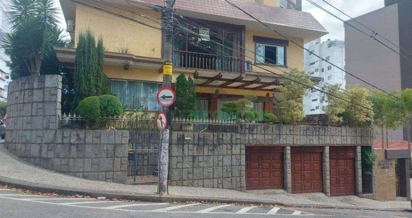 Casa para venda em juiz de fora, santa helena, 5 dormitórios, 1 suíte, 4 banheiros, 3 vagas