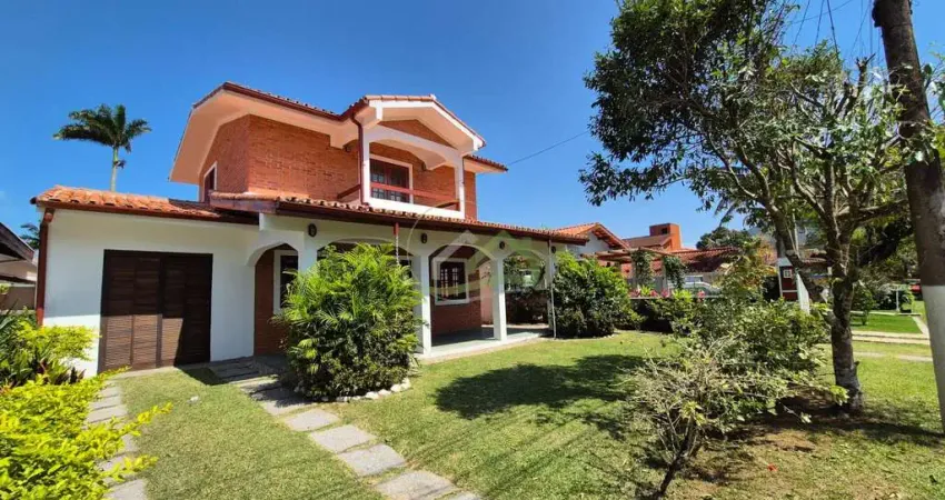 Casa com 7 quartos à venda na Praia da Lagoinha, Ubatuba 