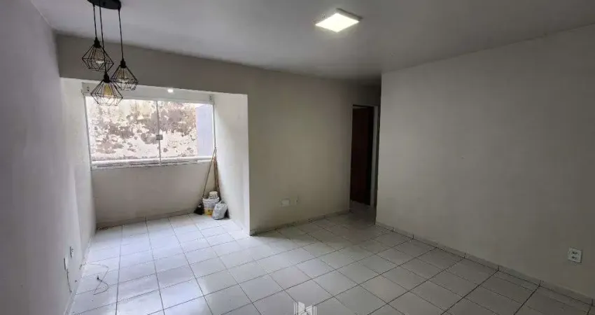Vende-se Apartamento no Cond. Village das Palmeiras IV - 2 quartos - Térreo