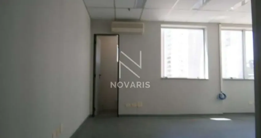 Casa comercial à venda na Rua Alexandre Dumas, 1601, Chácara Santo Antônio, São Paulo