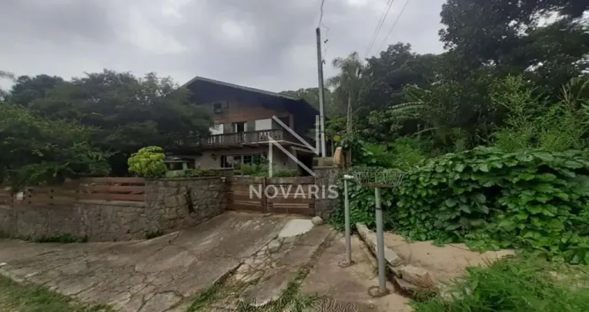 Sobrado estilo colonial alemão à venda | 5 dorms | vista para a represa guarapiranga