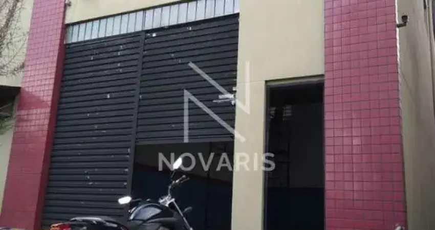 Amplo Imóvel Comercial para Locação - 240m² Úteis | Santo Amaro - Jardim Santo Antônio