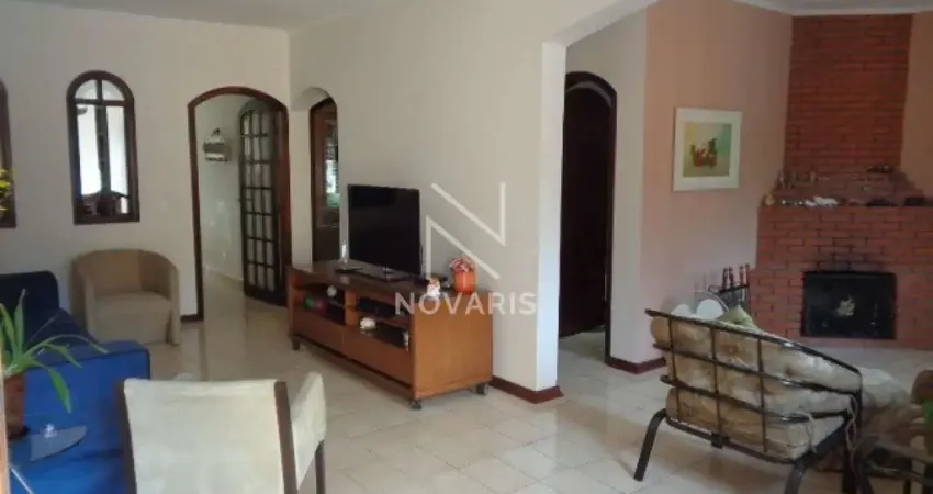 Casa com 3 quartos à venda na Rua Vinte e Três de Outubro, 229, Ferreira, São Paulo