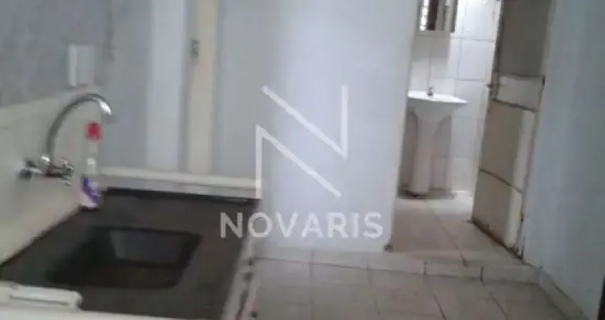 Casa com 3 quartos para alugar na Avenida Jônia, 93, Jardim Brasil (Zona Sul), São Paulo