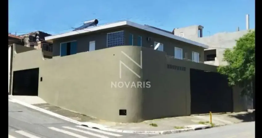 Casa moderna com 3 quartos, área gourmet e estrutura comercial capão redondo