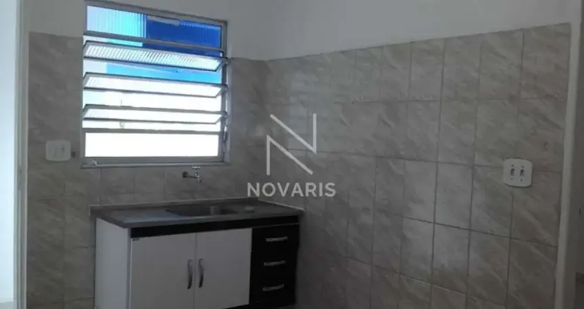Casa com 1 quarto para locação, na região do bairro piraporinha
