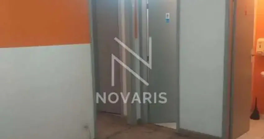 Sala comercial localizada no centro comercial do jardim são luís