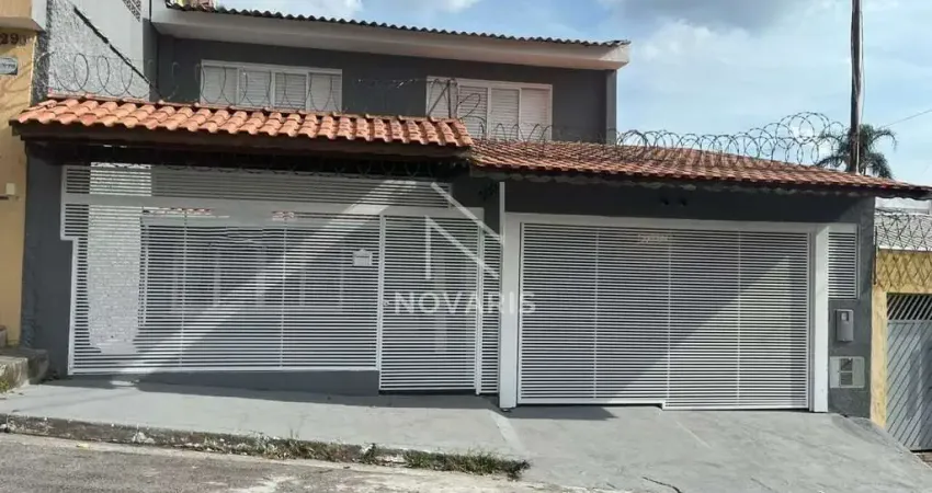 Sobrado com 5 quartos 2 vagas e quintal a 100 m do metrô capão redondo