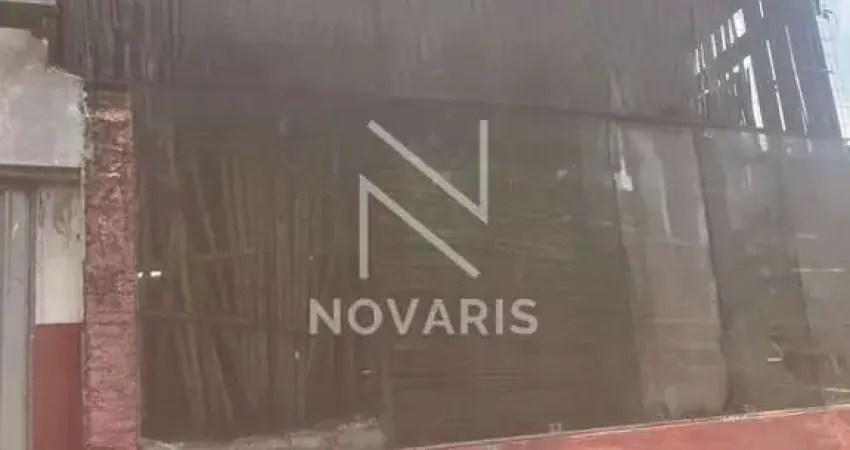 Área de 18.000 m² à venda em zona estratégica com acesso rodoviário - região em expansão.