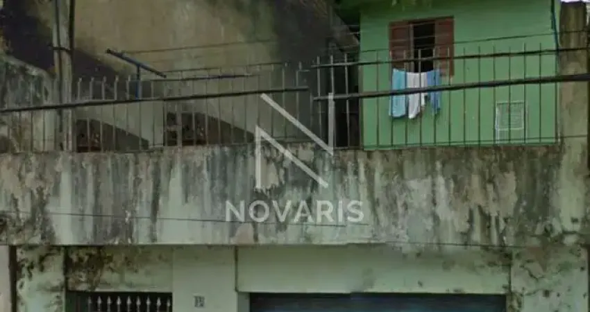 Casa com 2 quartos à venda na Rua da Terra Portucalense, 20, Jardim Irapiranga, São Paulo