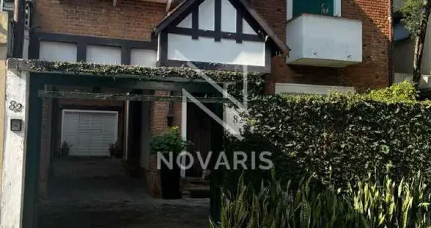 Casa espetacular à venda no jardim paulistano com localização privilegiada e segurança 24 horas