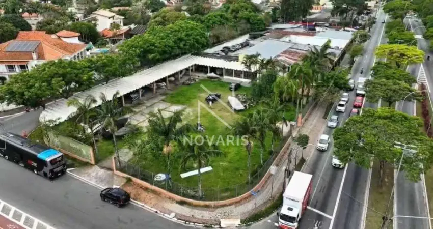 Terreno de 2.100 m² em avenida estratégica na zona sul de são paulo