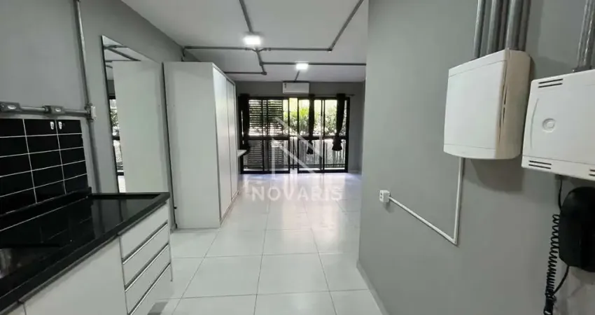 Kitnet / Stúdio para alugar na Rua Doutor Carlos Augusto de Campos, 205, Santo Amaro, São Paulo