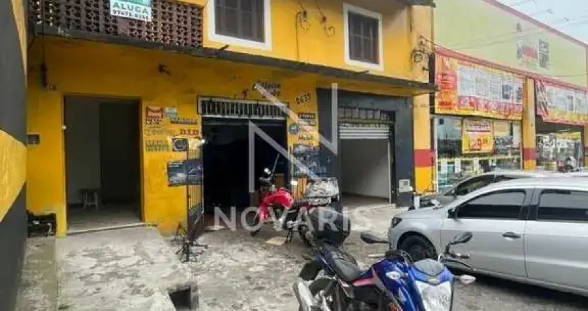 Salas comerciais sobreloja para locação em área de grande movimento