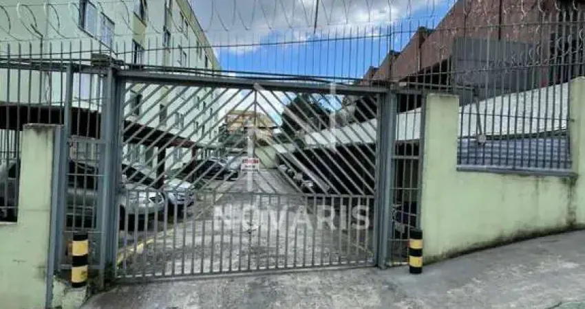 Apartamento à Venda no Capão Redondo ? Condomínio Edifício Flamboyant