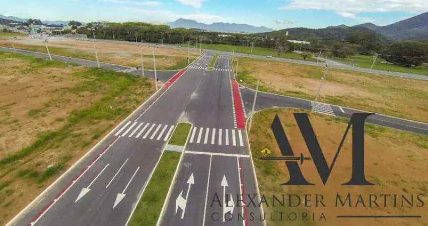 Terreno à venda na Praça Arnoldo de Souza, Centro, São José