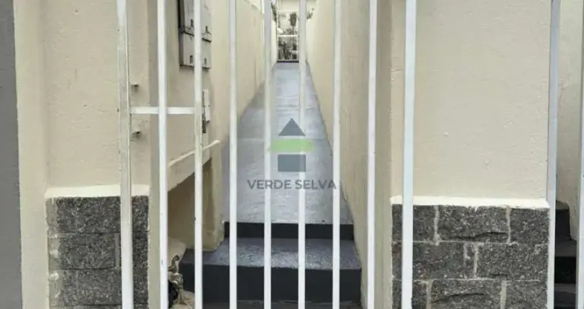 Casa com 2 quartos para alugar na Avenida Major Alvim, 1, Alvinópolis, Atibaia